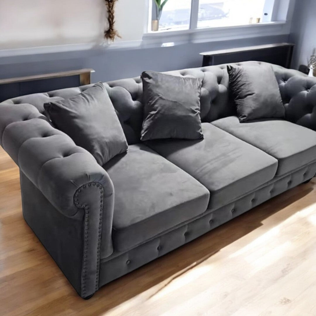 Grand Chesterfield Sofa