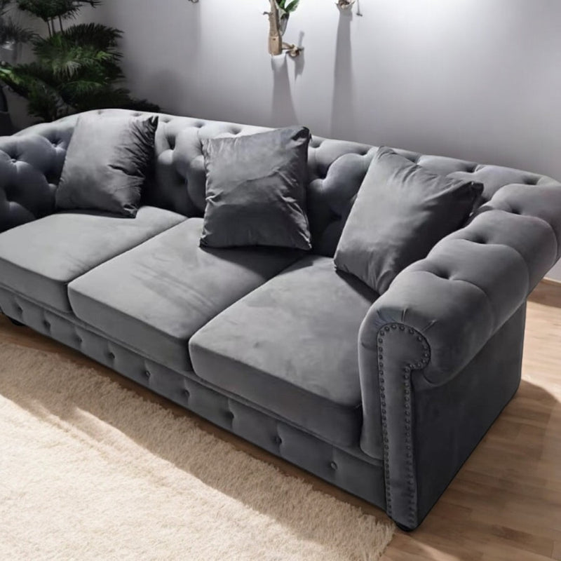 Grand Chesterfield Sofa